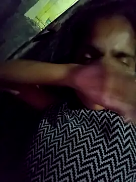 Snapshot of Saloni-Gupta chatting on 09/19/25, 06:30 Saloni-Gupta online show from 09/19/25, 06:30