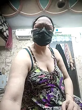 thehotlady online show from 10/04/25, 09:29