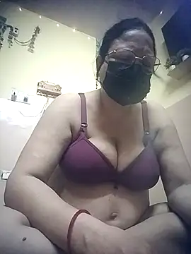 thehotlady online show from 07/22/26, 03:53