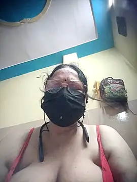 thehotlady online show from 07/26/26, 03:58