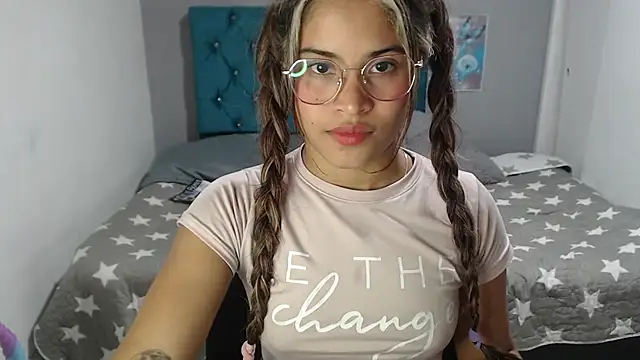 mia sexgirl online show from 04/30/26, 09:30