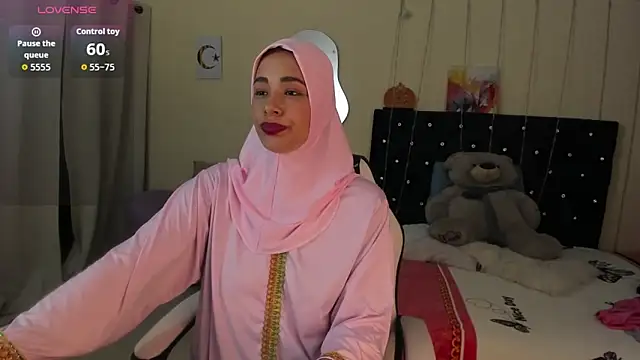 ShanaJamil online show from 04/09/26, 12:21