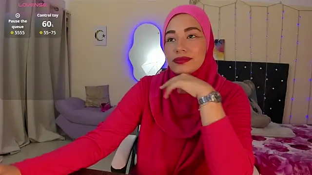 Snapshot of ShanaJamil chatting on 05/12/26, 12:13 ShanaJamil online show from 05/12/26, 12:13