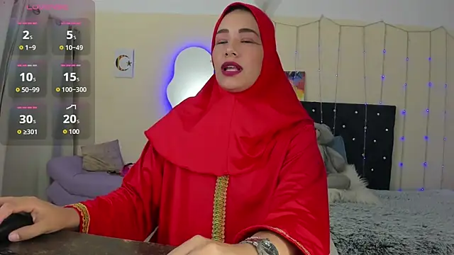 Snapshot of ShanaJamil chatting on 05/18/26, 11:49 ShanaJamil online show from 05/18/26, 11:49