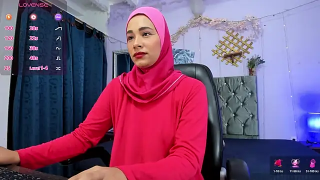 Snapshot of ShanaJamil chatting on 05/20/26, 11:49 ShanaJamil online show from 05/20/26, 11:49