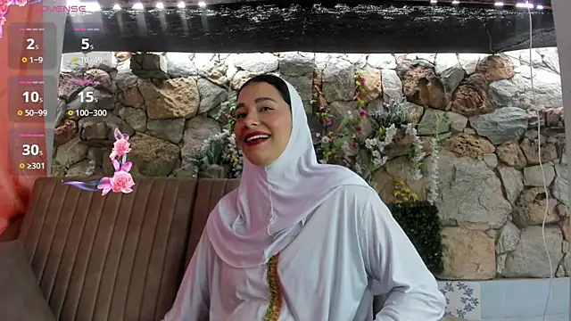 Snapshot of ShanaJamil chatting on 06/09/26, 12:17 ShanaJamil online show from 06/09/26, 12:17