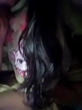 Snapshot of Rapunzal chatting on 11/15/25, 06:37 Rapunzal online show from 11/15/25, 06:37