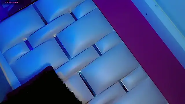 JessiscaWalker online show from 04/13/26, 08:14