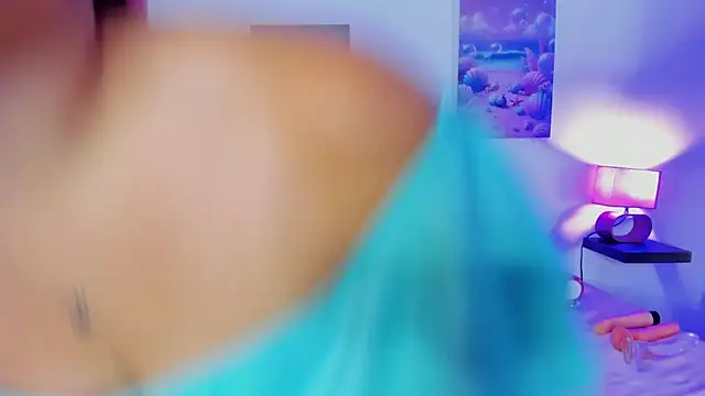 saray rivas18 online show from 12/16/25, 11:15