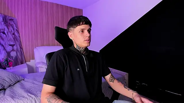 Declan-Fox online show from 09/26/25, 03:43