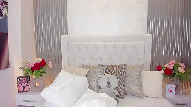 MelodySweetHoney online show from 11/12/25, 03:34