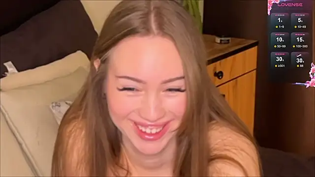 Snapshot of Amelia_Ray_ chatting on 10/17/25, 04:15 Amelia Ray online show from 10/17/25, 04:15