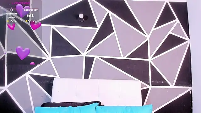 Victoriaa Zans online show from 10/06/25, 12:52