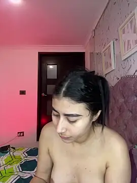 Isabella Montoya online show from 10/27/25, 05:06