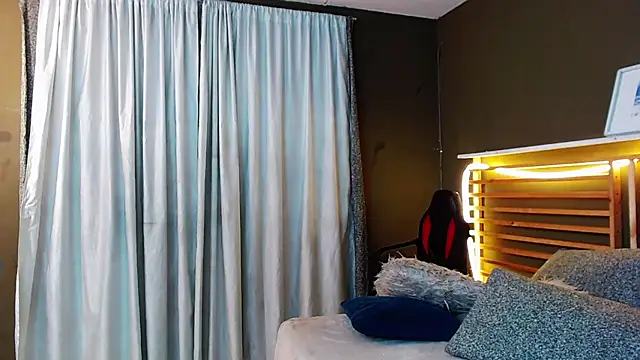 arnold taylor online show from 11/12/25, 09:25