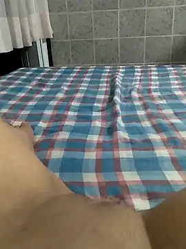 Snapshot of Cachorrinha2025 chatting on 10/16/25, 03:18 Cachorrinha2025 online show from 10/16/25, 03:18