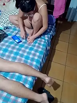 Snapshot of Cachorrinha2025 chatting on 11/28/25, 04:04 Cachorrinha2025 online show from 11/28/25, 04:04