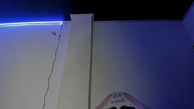 abbiecollins js online show from 04/03/26, 04:32