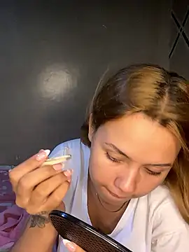 coupleyys online show from 01/14/26, 05:40