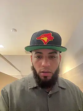 LeoPR00 online show from 11/10/25, 11:04