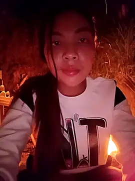 Snapshot of -Miu-98 chatting on 12/16/25, 01:05 -Miu-98 online show from 12/16/25, 01:05