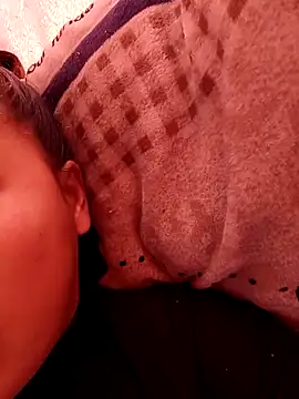 Snapshot of -Miu-98 chatting on 01/19/26, 04:38 -Miu-98 online show from 01/19/26, 04:38