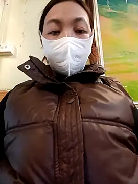 Snapshot of -Miu-98 chatting on 02/27/26, 11:32 -Miu-98 online show from 02/27/26, 11:32