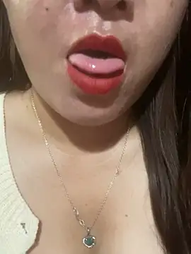 Luna-ass online show from 03/19/26, 02:15