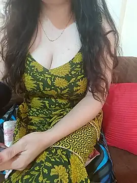 Snapshot of sassy_aly007 chatting on 10/20/25, 10:49 sassy aly007 online show from 10/20/25, 10:49