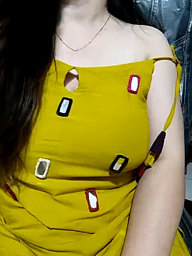 Snapshot of sassy_aly007 chatting on 11/19/25, 03:34 sassy aly007 online show from 11/19/25, 03:34