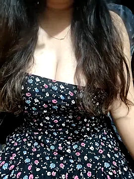 Snapshot of sassy_aly007 chatting on 12/17/25, 07:31 sassy aly007 online show from 12/17/25, 07:31