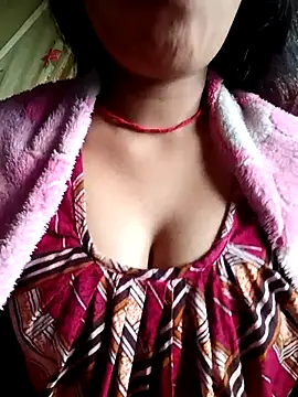 soni2005 online show from 02/12/26, 02:39