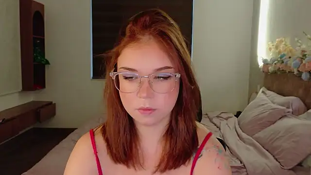 Lilith Bonheur online show from 05/26/26, 10:17