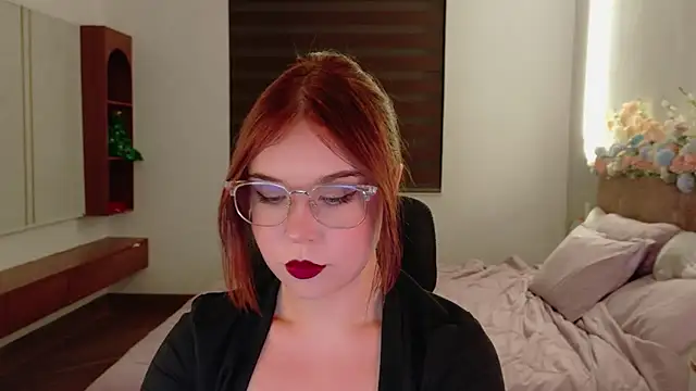 Lilith Bonheur online show from 05/29/26, 01:09