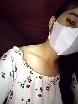 Snapshot of Damhan12 chatting on 09/17/25, 05:31 Damhan12 online show from 09/17/25, 05:31