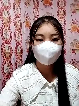 Snapshot of Damhan12 chatting on 10/04/25, 01:47 Damhan12 online show from 10/04/25, 01:47