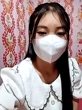 Snapshot of Damhan12 chatting on 10/04/25, 01:53 Damhan12 online show from 10/04/25, 01:53