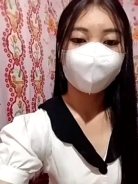 Snapshot of Damhan12 chatting on 10/18/25, 02:47 Damhan12 online show from 10/18/25, 02:47