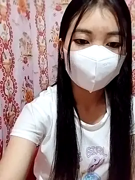 Snapshot of Damhan12 chatting on 10/21/25, 02:23 Damhan12 online show from 10/21/25, 02:23