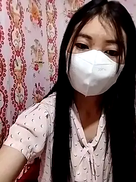 Snapshot of Damhan12 chatting on 10/23/25, 10:41 Damhan12 online show from 10/23/25, 10:41