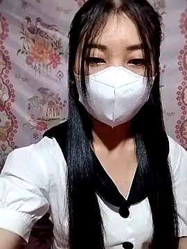 Snapshot of Damhan12 chatting on 10/27/25, 01:53 Damhan12 online show from 10/27/25, 01:53