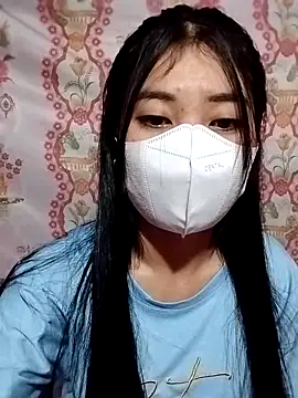 Snapshot of Damhan12 chatting on 10/28/25, 12:19 Damhan12 online show from 10/28/25, 12:19