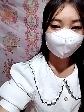 Snapshot of Damhan12 chatting on 10/31/25, 03:07 Damhan12 online show from 10/31/25, 03:07