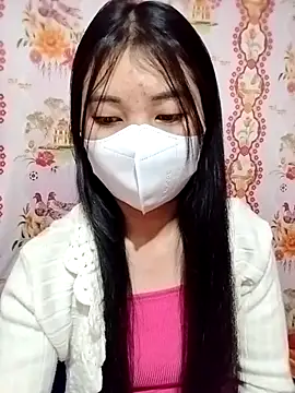 Snapshot of Damhan12 chatting on 11/21/25, 12:26 Damhan12 online show from 11/21/25, 12:26