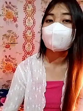 Snapshot of Damhan12 chatting on 11/27/25, 01:46 Damhan12 online show from 11/27/25, 01:46