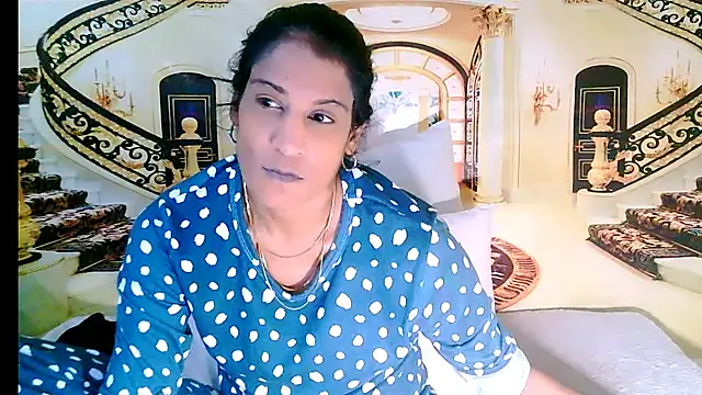 IndianSexcSmyle online show from 05/19/26, 05:08