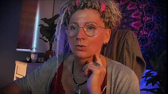 UmaSpace online show from 05/31/26, 05:04