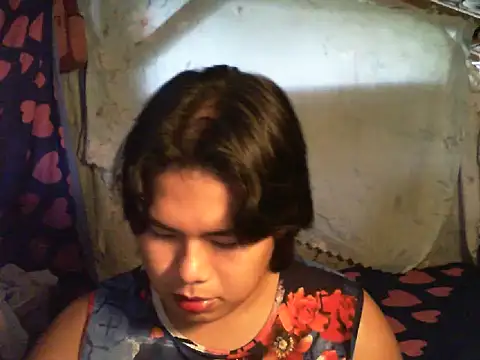 Huntrix2025 online show from 10/22/25, 08:25