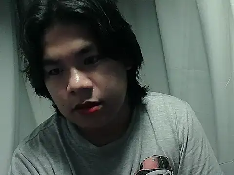 Huntrix2025 online show from 11/25/25, 03:12