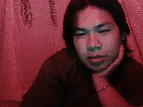 Huntrix2025 online show from 12/05/25, 12:47